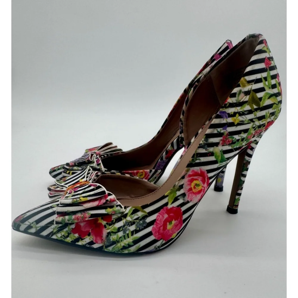 Women's Betsey Johnson Heels Size 8.5 Size Floral Black White Stripes - Picture 6 of 11